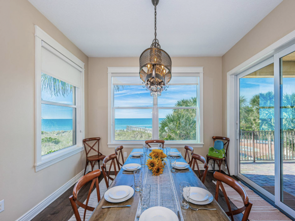 Treasure Island 6 Bedroom Home Pool & Views